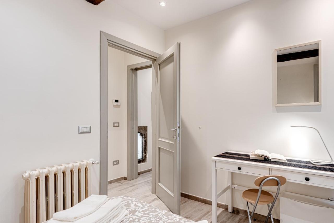 Oltrarno Dreaming Apartment ฟลอเรนซ์ ภายนอก รูปภาพ